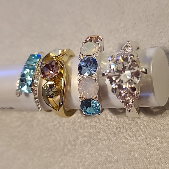 4 RING BUNDLE OF FASHION RINGS ALL SIZE 7 - Picture 13 of 16